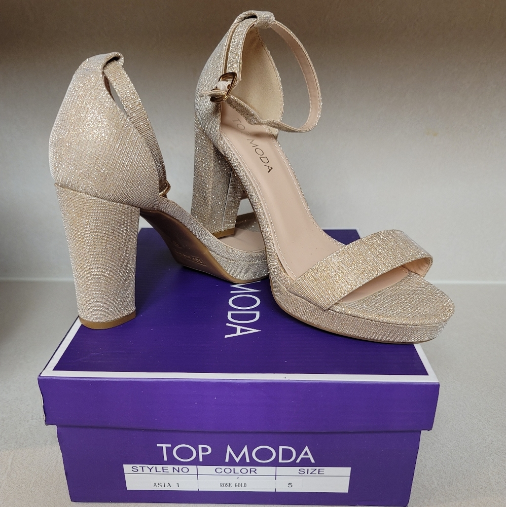 Top Moda Blocked Heels